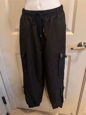 Black Cargo Jogger Pants - W S